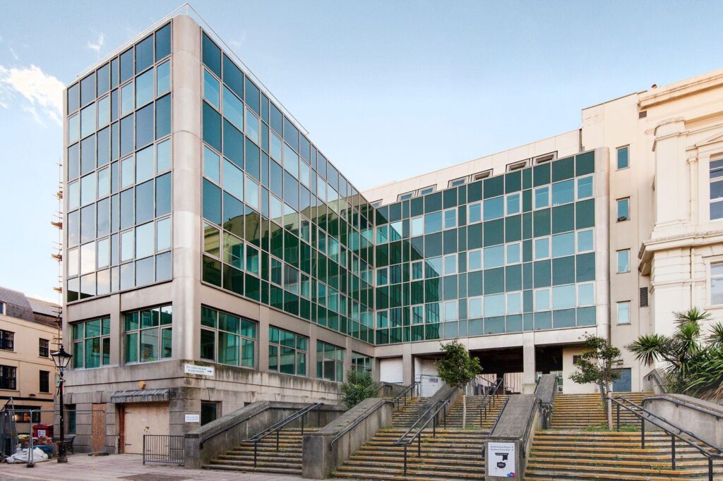 25 Green Diamond, Bartholomew Square